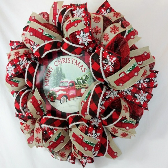 *SOLD* Merry Christmas Farm Truck Welcome Wreath - Picture 4 of 6